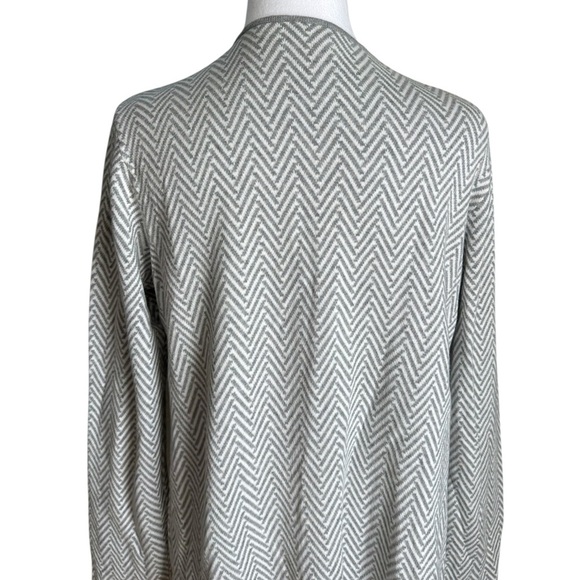 Vince Camuto Herringbone Open Front Cardigan Gray/White Size Medium Long Sleeve - Picture 7 of 17